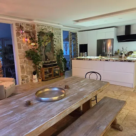 Villa Beautiful Sea View, Quiet In Agricultural Antibes